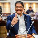 Banner Purbaya Yudhi Sadewa Tolak Bayar Utang Kereta Cepat